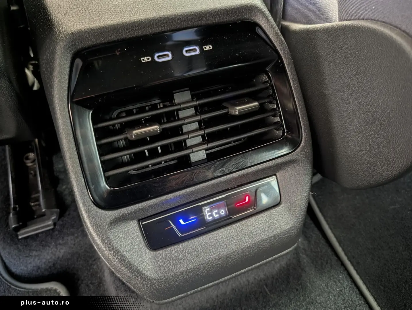 VW ID.5 Pro Performance 82kWh LED Navi ACC SHZ LHZ