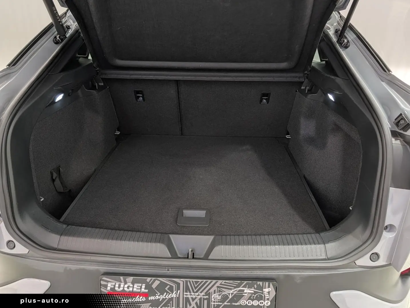 VW ID.5 Pro Performance 82kWh LED Navi ACC SHZ LHZ
