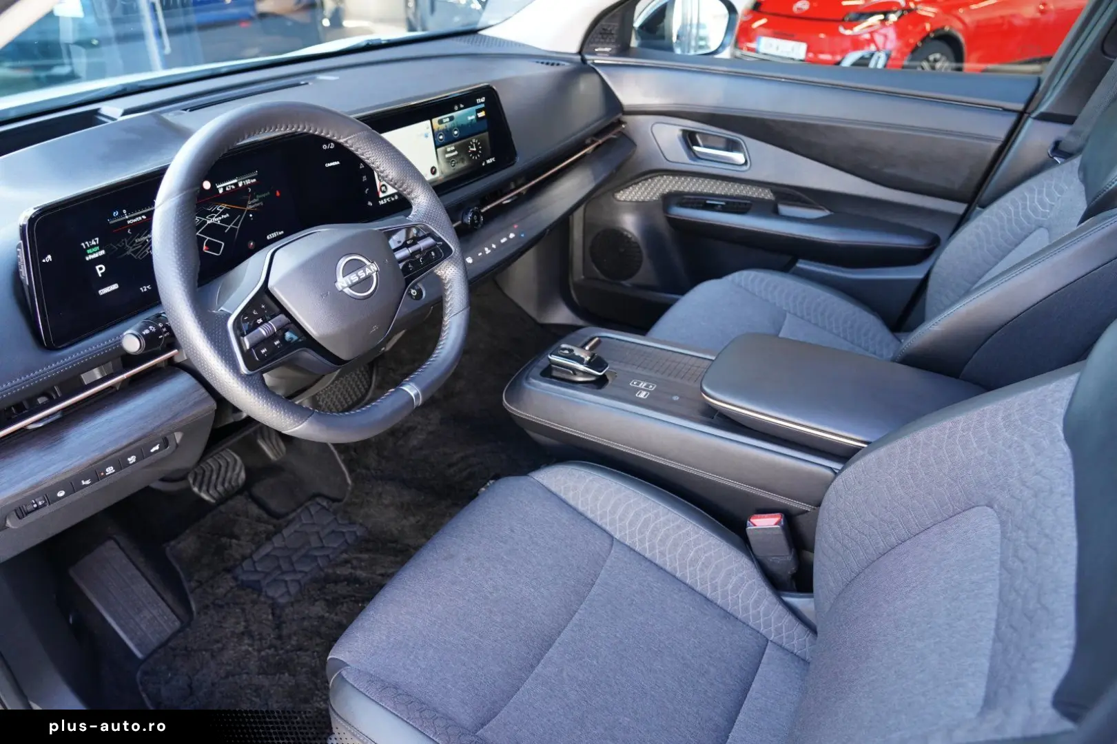 NISSAN Ariya Advance 63kWh PANORAMA BOSE HEAD UP