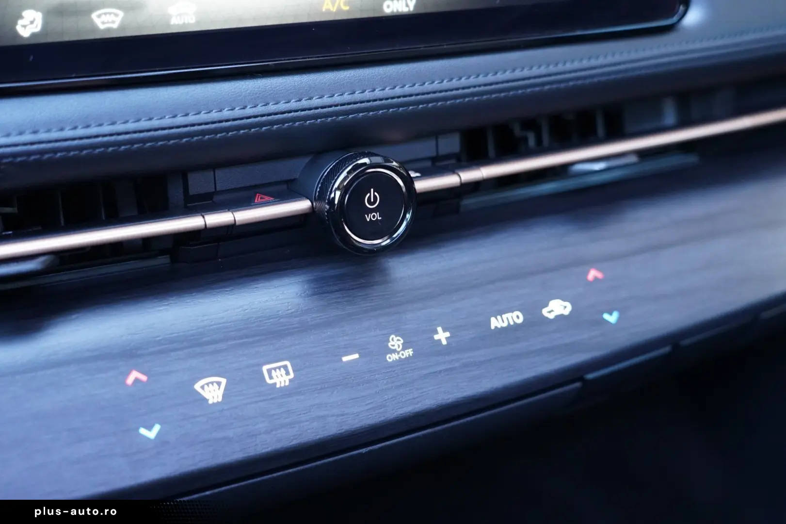NISSAN Ariya Advance 63kWh PANORAMA BOSE HEAD UP
