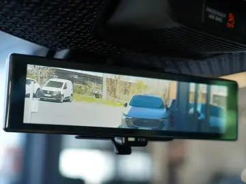 NISSAN Ariya Advance 63kWh PANORAMA BOSE HEAD UP