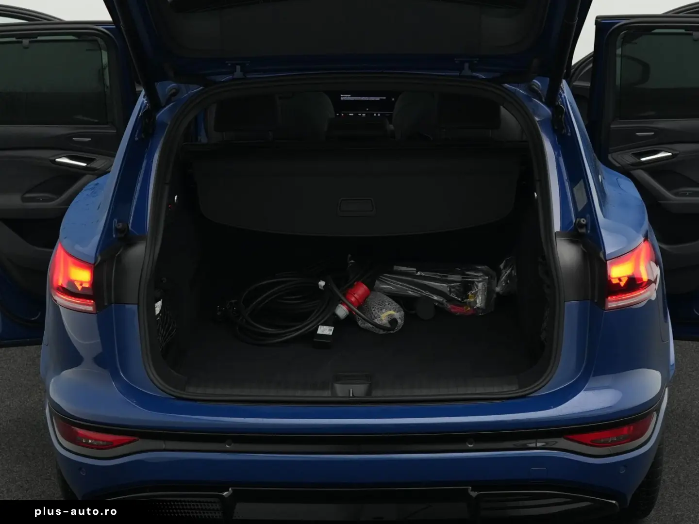 AUDI SQ6 e-tron quattro  PANO AHK MATRIX ACC