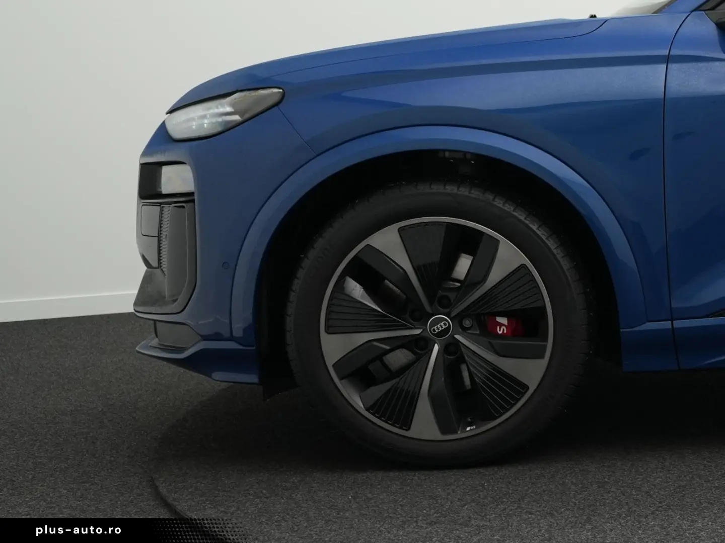 AUDI SQ6 e-tron quattro  PANO AHK MATRIX ACC