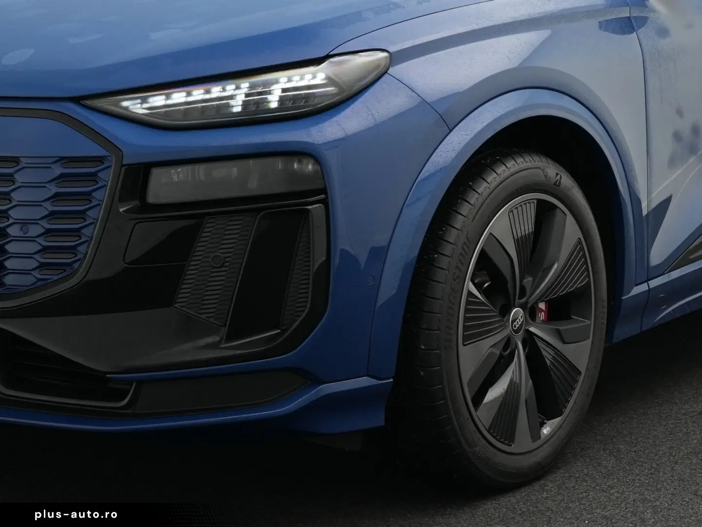 AUDI SQ6 e-tron quattro  PANO AHK MATRIX ACC
