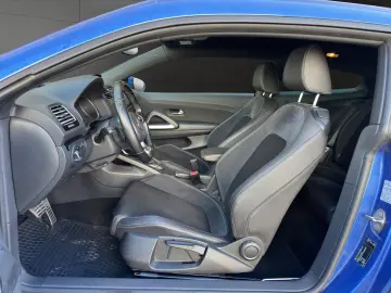 Volkswagen Scirocco 2.0 TDI DSG - Rate fara avans! Garantie!