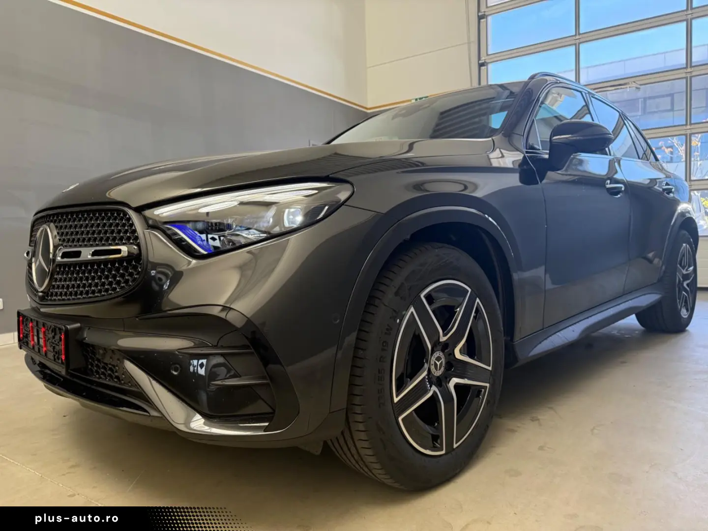 Mercedes-Benz GLC 220 d 4Matic Premium Plus AHK