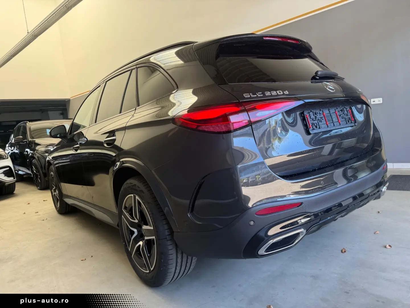Mercedes-Benz GLC 220 d 4Matic Premium Plus AHK