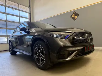 Mercedes-Benz GLC 220 d 4Matic Premium Plus AHK