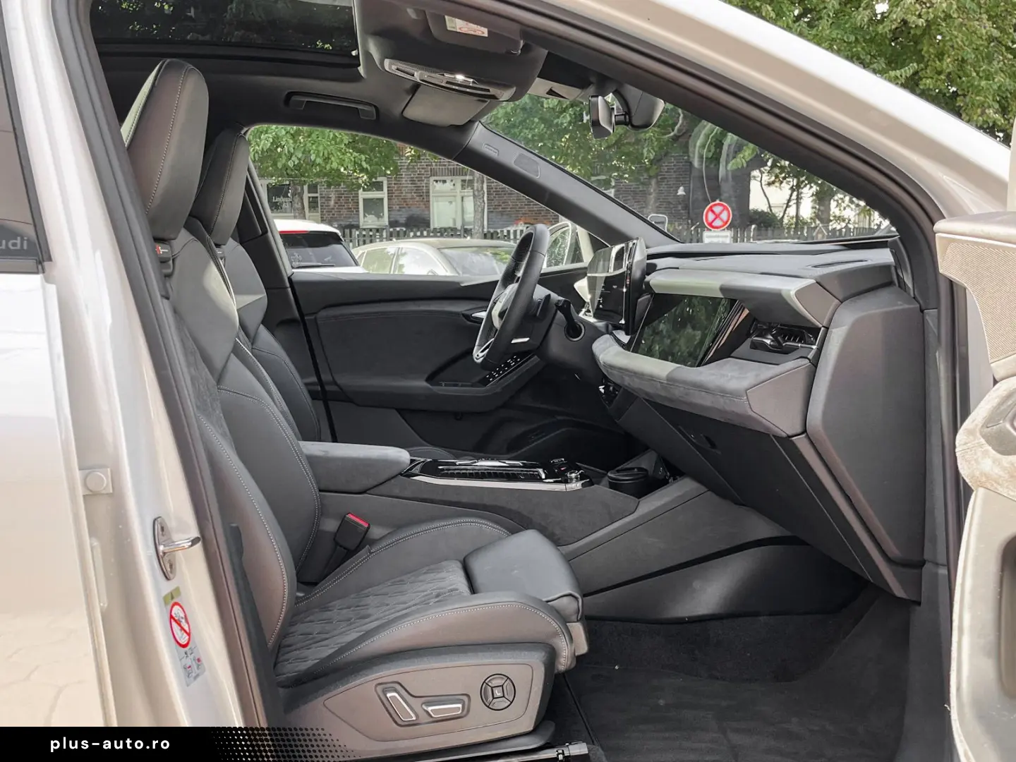 AUDI Q6 e-tron performance 225kW S line Pano LED Plus