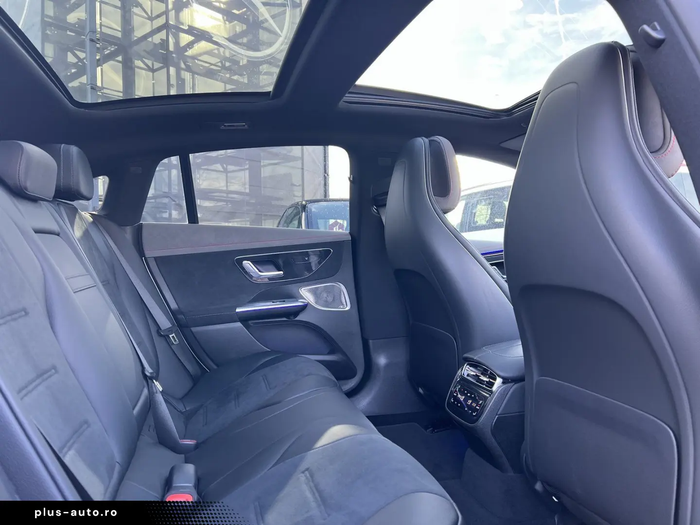 MERCEDES-BENZ EQE 350 4M AMG Massage Pano Night 360 &hellip;