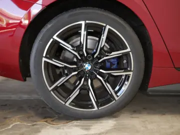 BMW i4 eDrive40 M Sport   CarbonInt. Stop&Go H&K