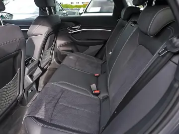 AUDI Q8 e-tron 50 qu. 2x S line AHK B&O Matrix Navi