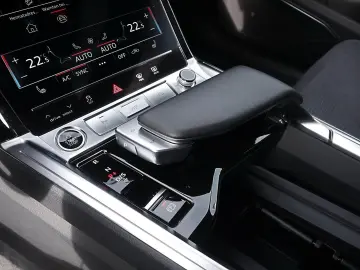 AUDI Q8 e-tron 50 qu. 2x S line AHK B&O Matrix Navi