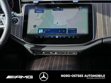 Mercedes-Benz E 220 d AVANTGARDE ADV DISTRO LED KEYLESS NAVI