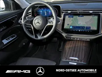 Mercedes-Benz E 220 d AVANTGARDE ADV DISTRO LED KEYLESS NAVI