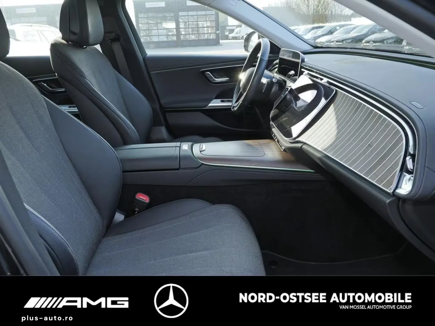 Mercedes-Benz E 220 d AVANTGARDE ADV DISTRO LED KEYLESS NAVI