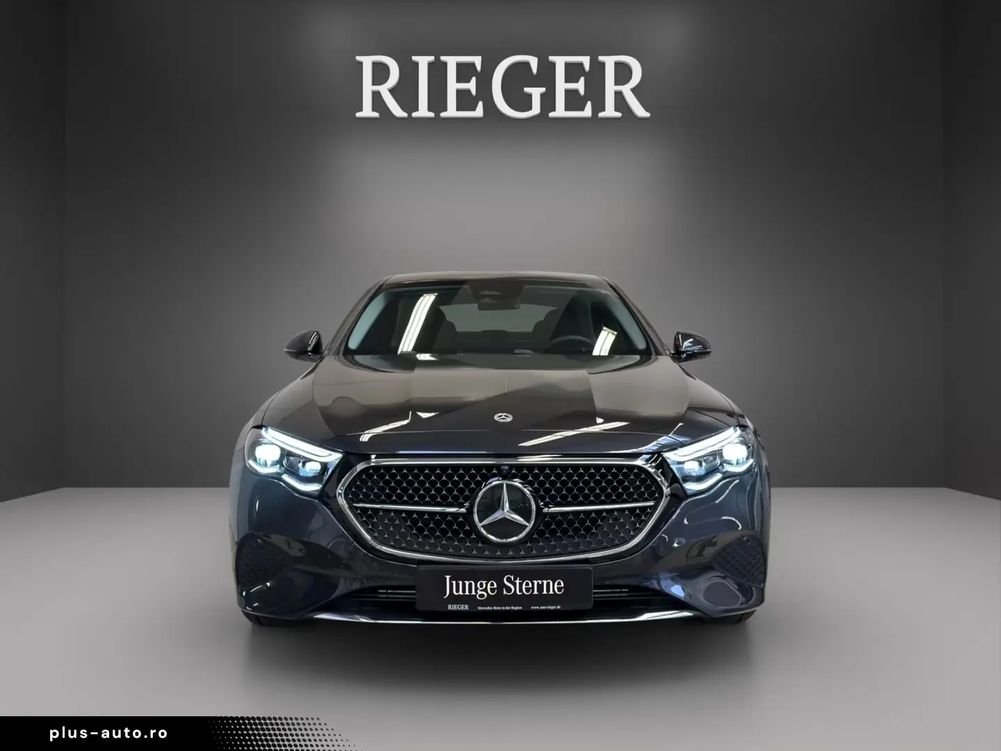 Mercedes-Benz E 220 d Avantgarde 360  Digital Light 18