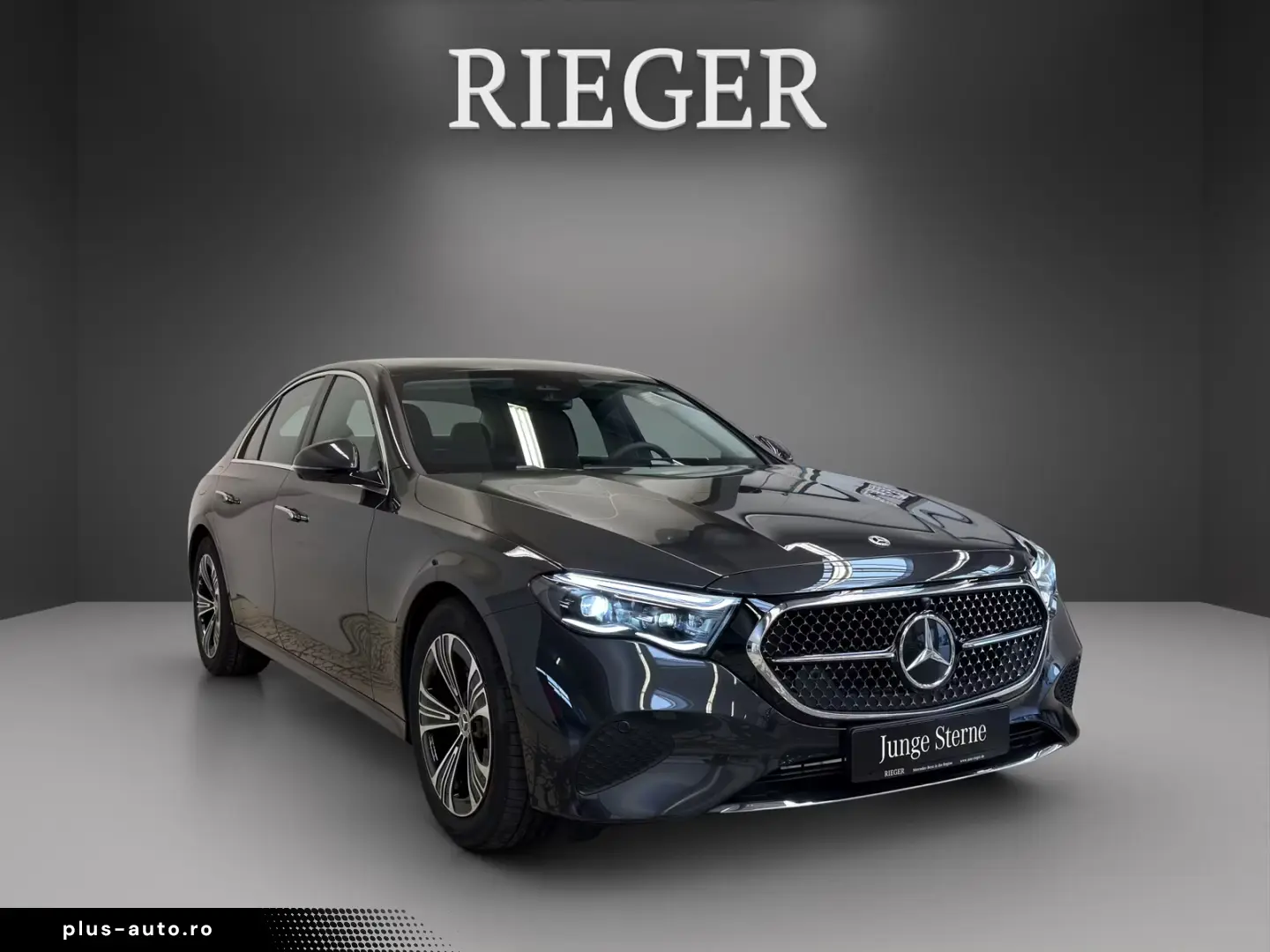 Mercedes-Benz E 220 d Avantgarde 360  Digital Light 18
