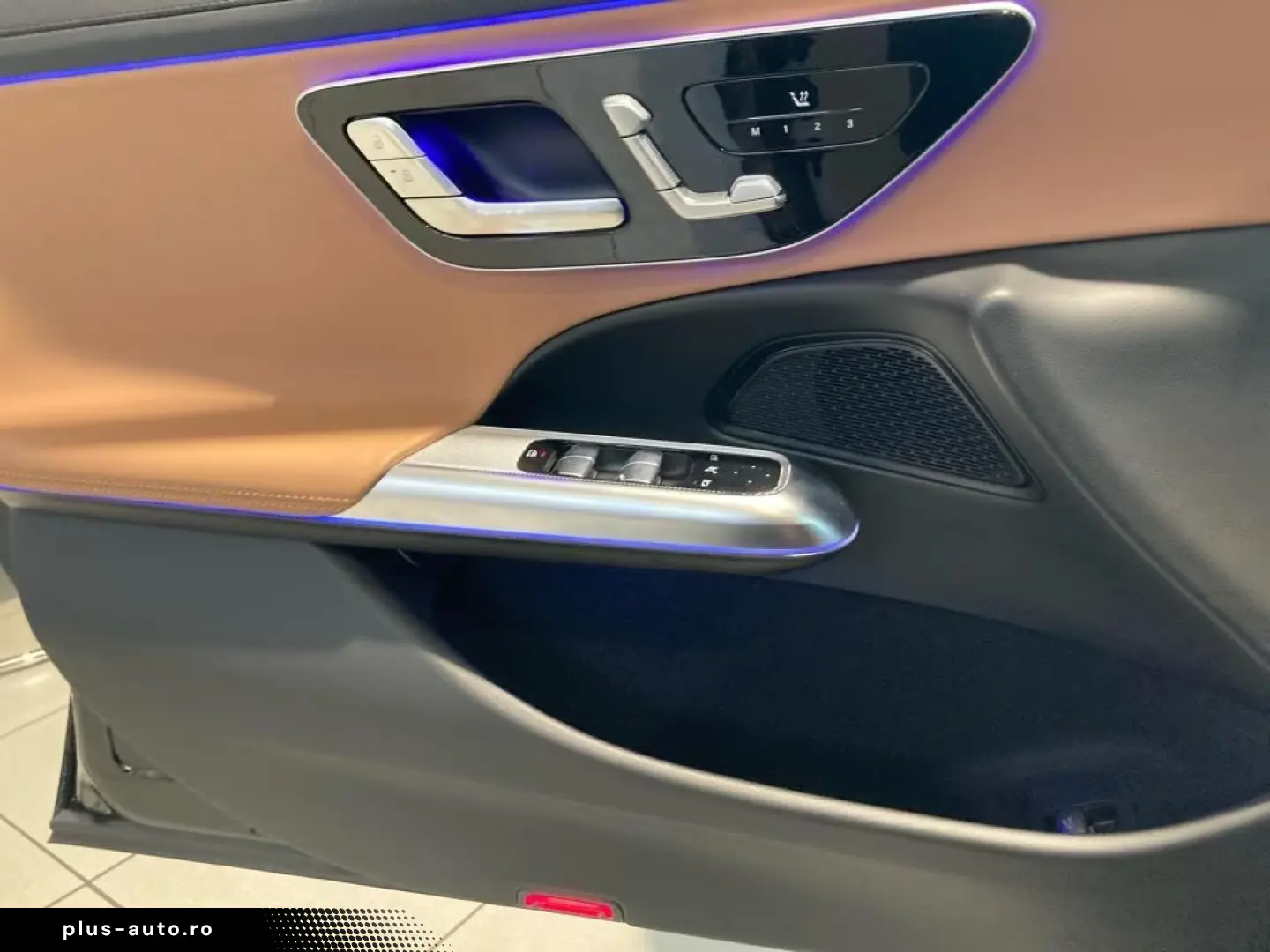 Mercedes-Benz E 220 d EDITION AMG-Line Pano KEYLESS