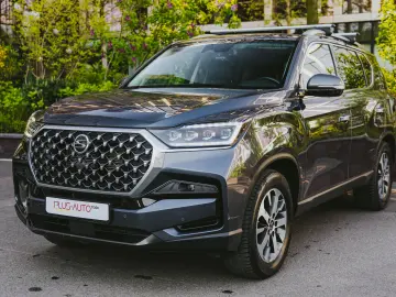 Ssangyong Rexton 2.2 e-XDi 4WD 7 locuri