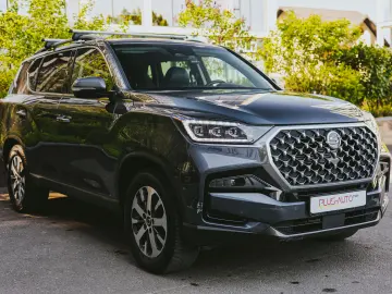 Ssangyong Rexton 2.2 e-XDi 4WD 7 locuri