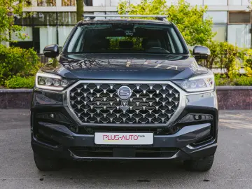 Ssangyong Rexton 2.2 e-XDi 4WD 7 locuri