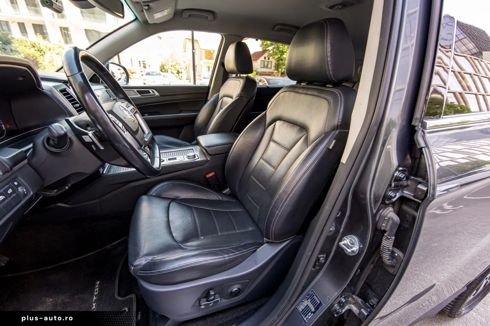 Ssangyong Rexton 2.2 e-XDi 4WD 7 locuri