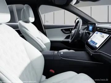 Mercedes-Benz E 220 d Exclusive Premium Akustik FahrassiPlus