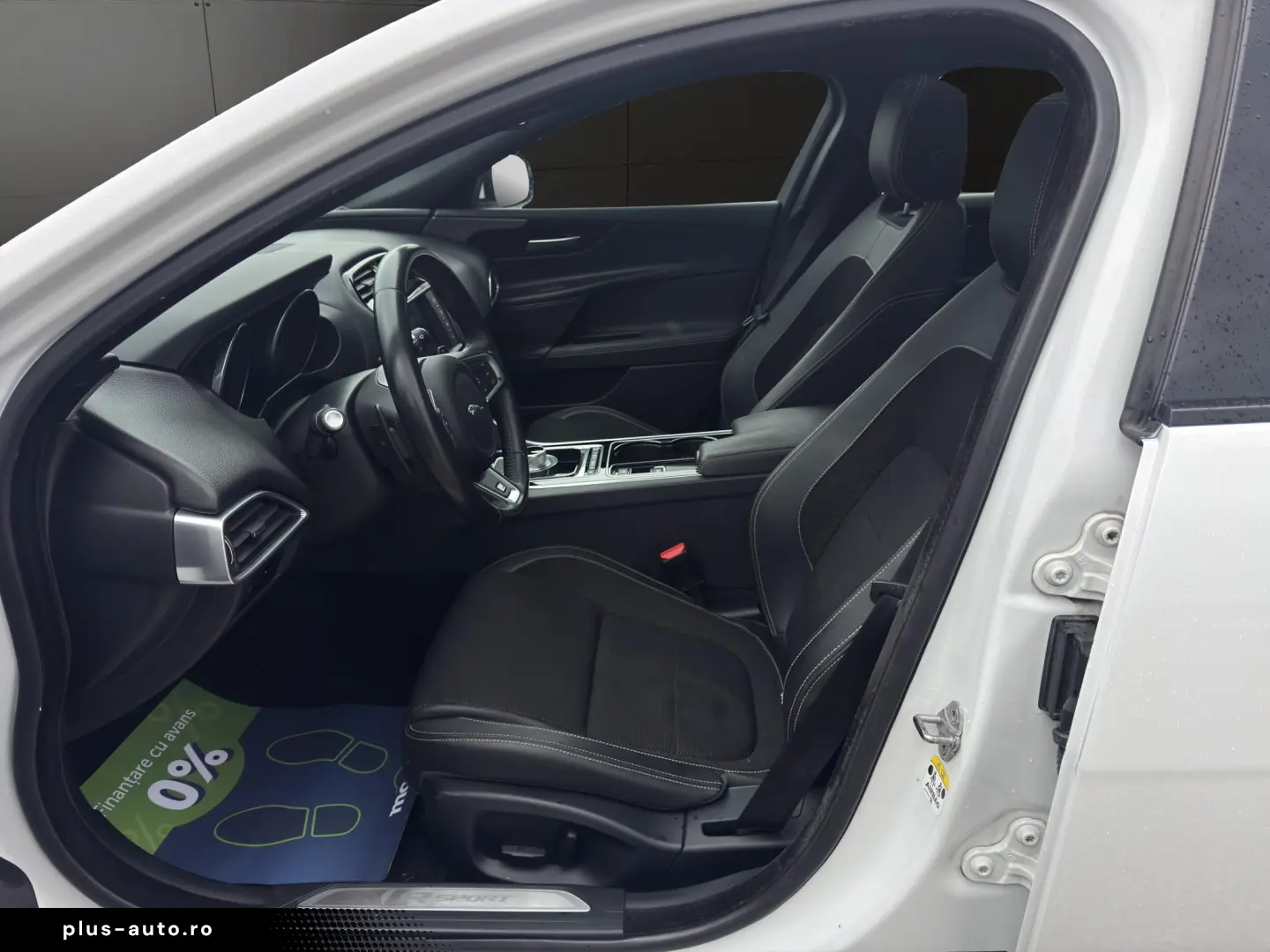 Jaguar XE - Rate fara avans! Garantie! Km. certificati!