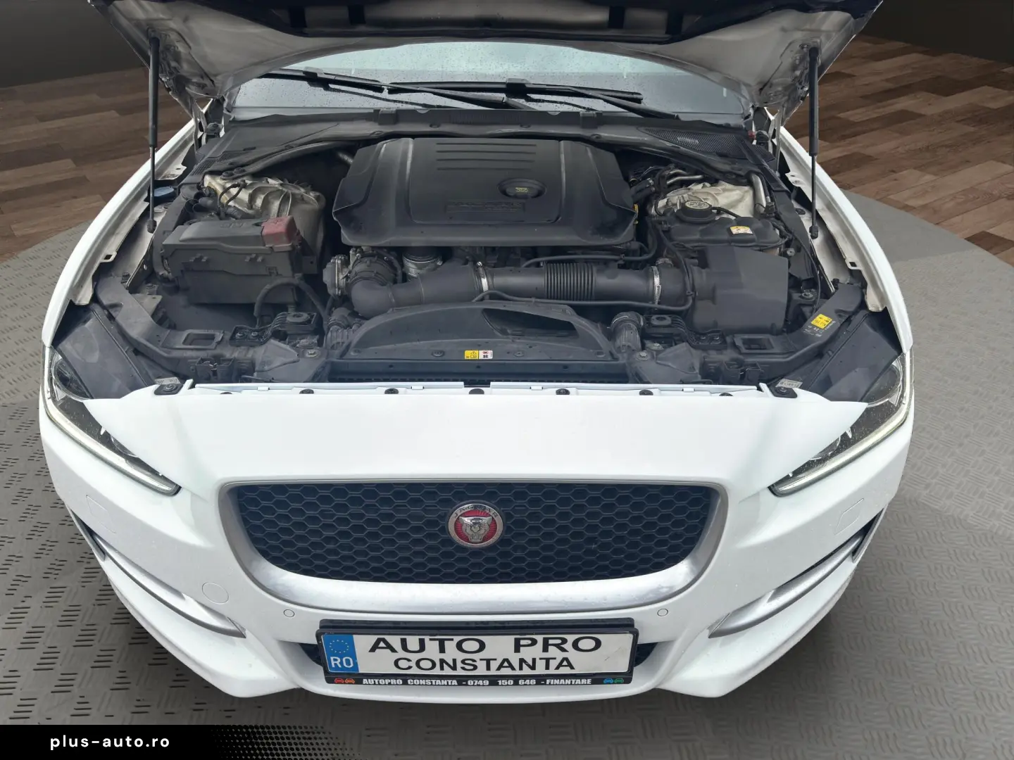 Jaguar XE - Rate fara avans! Garantie! Km. certificati!