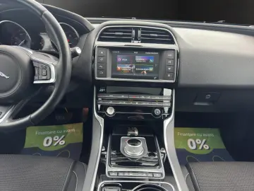 Jaguar XE - Rate fara avans! Garantie! Km. certificati!