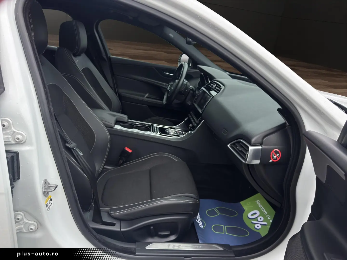 Jaguar XE - Rate fara avans! Garantie! Km. certificati!