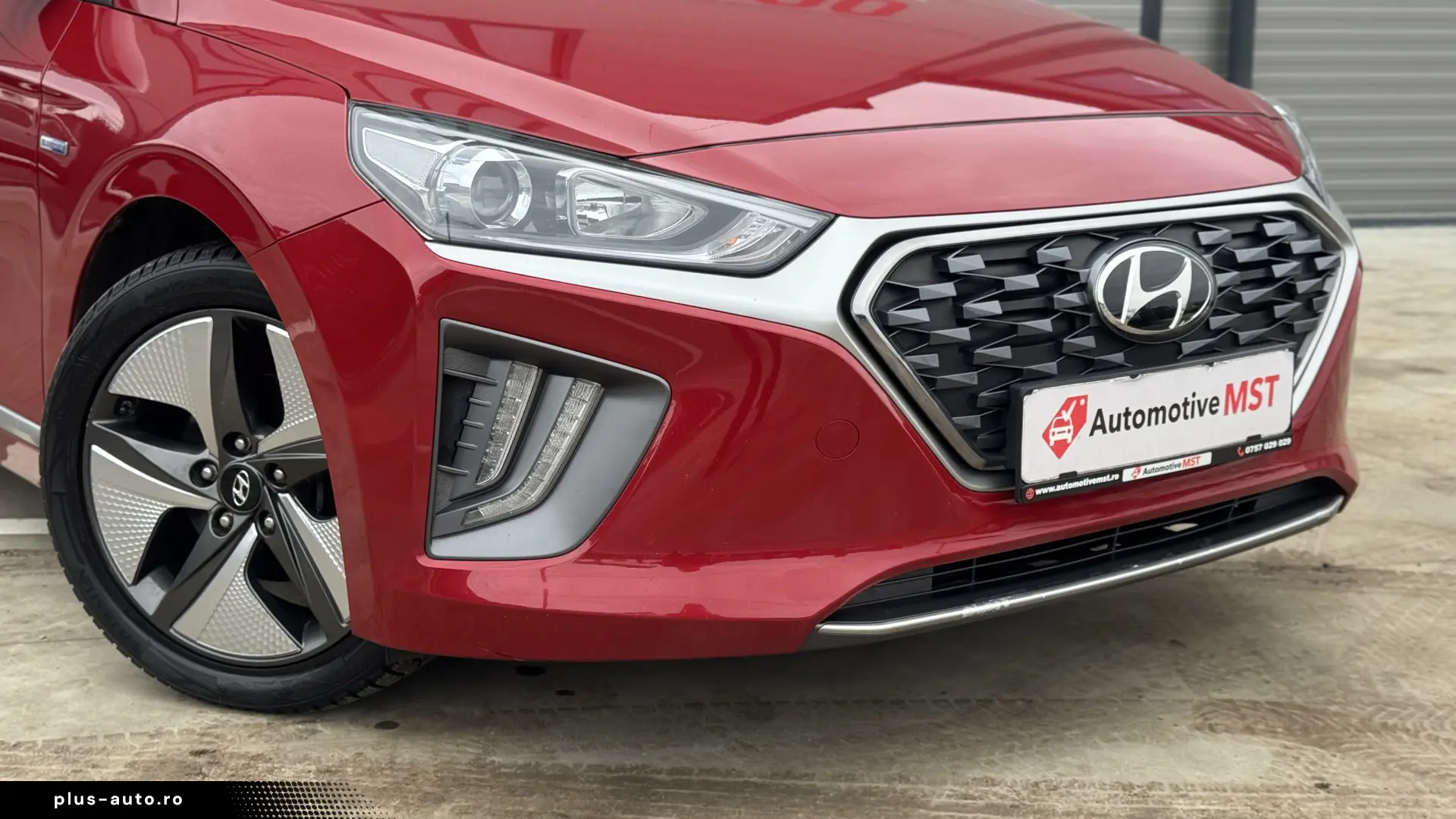 Hyundai Ioniq 1.6 GDI Hybrid