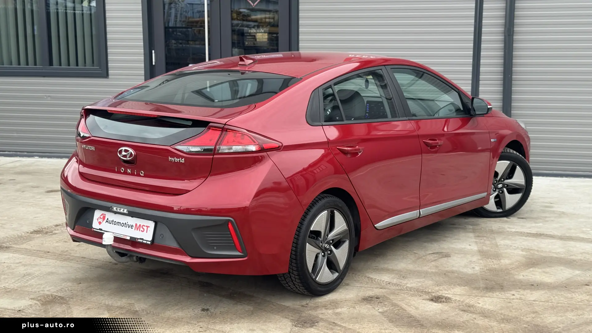 Hyundai Ioniq 1.6 GDI Hybrid