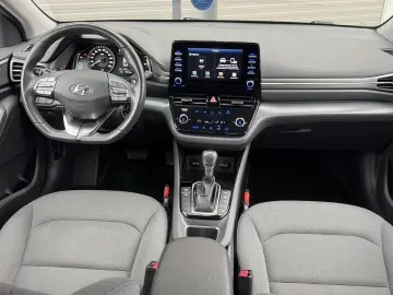 Hyundai Ioniq 1.6 GDI Hybrid