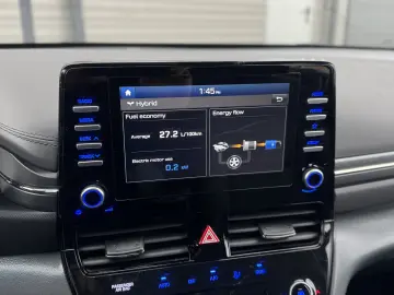 Hyundai Ioniq 1.6 GDI Hybrid