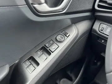 Hyundai Ioniq 1.6 GDI Hybrid