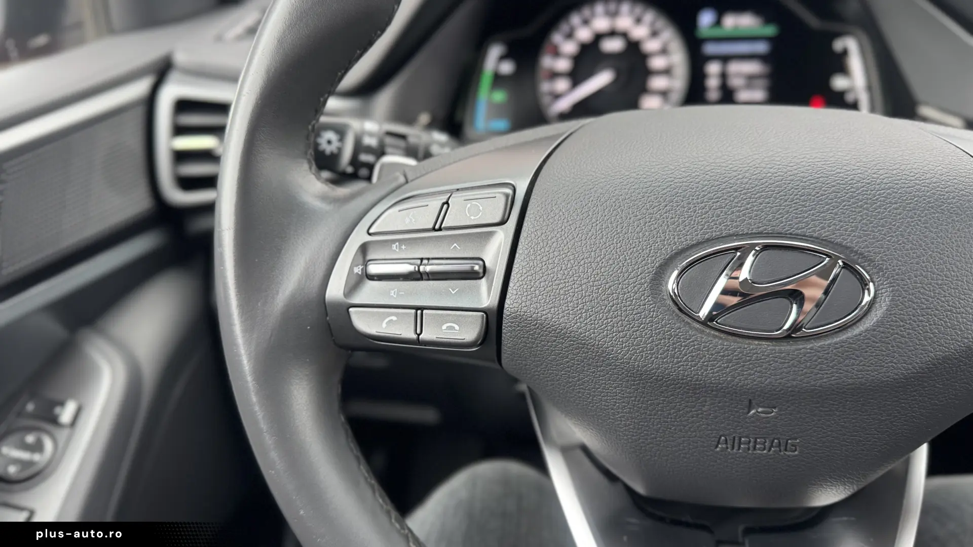 Hyundai Ioniq 1.6 GDI Hybrid