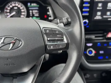 Hyundai Ioniq 1.6 GDI Hybrid