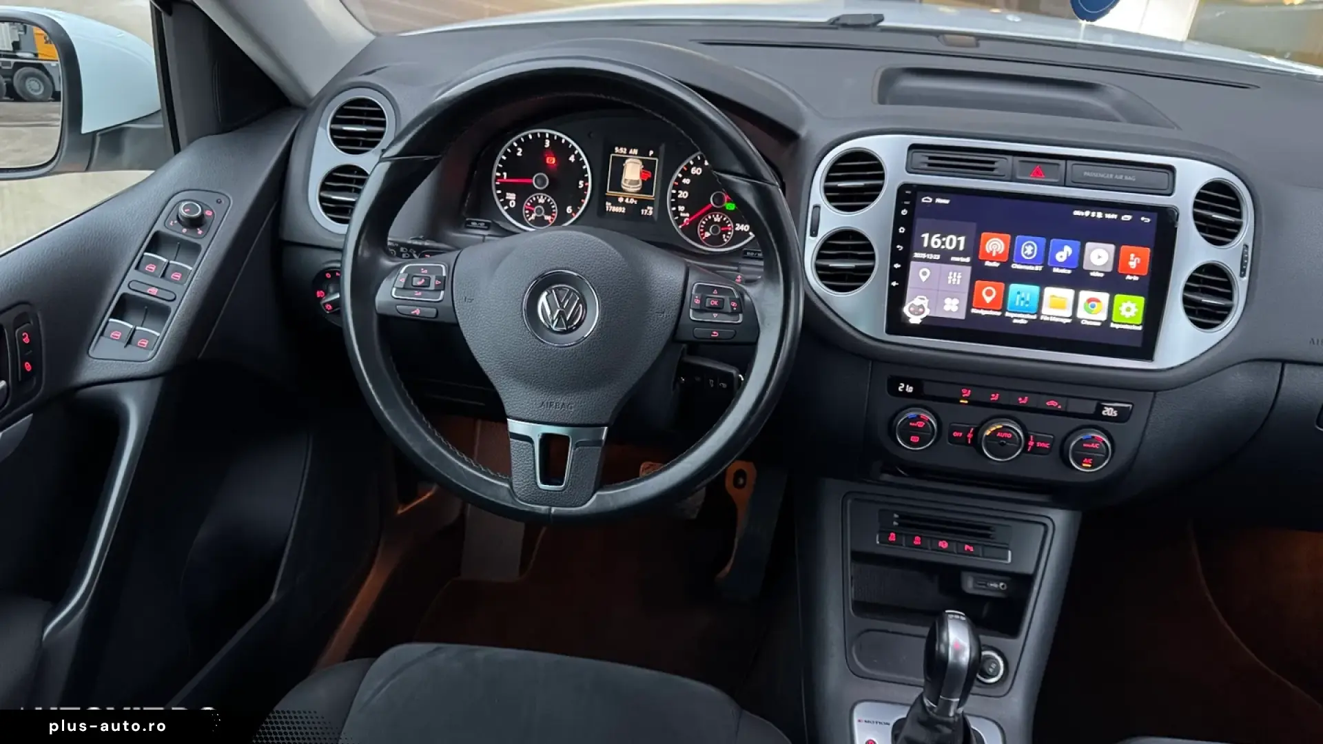 Volkswagen Tiguan 2.0 TDI 4X4 BlueMotion  DSG Sport & Style
