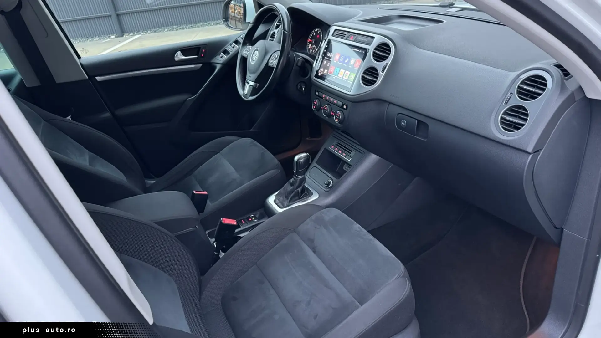 Volkswagen Tiguan 2.0 TDI 4X4 BlueMotion  DSG Sport & Style