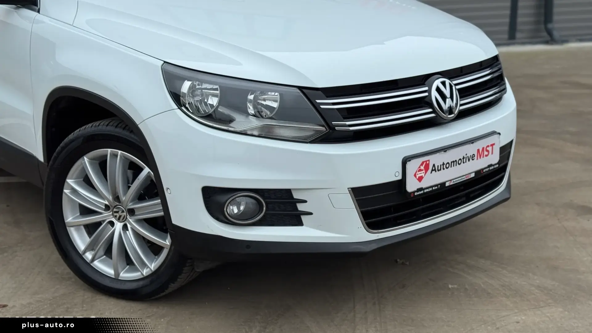 Volkswagen Tiguan 2.0 TDI 4X4 BlueMotion  DSG Sport & Style