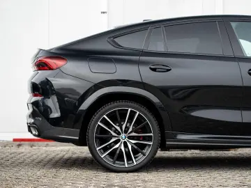 BMW X6 xDrive30d M-SportPRO 22 PANO AdLED KoZg Iconi