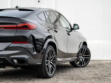 BMW X6 xDrive30d M-SportPRO 22 PANO AdLED KoZg Iconi