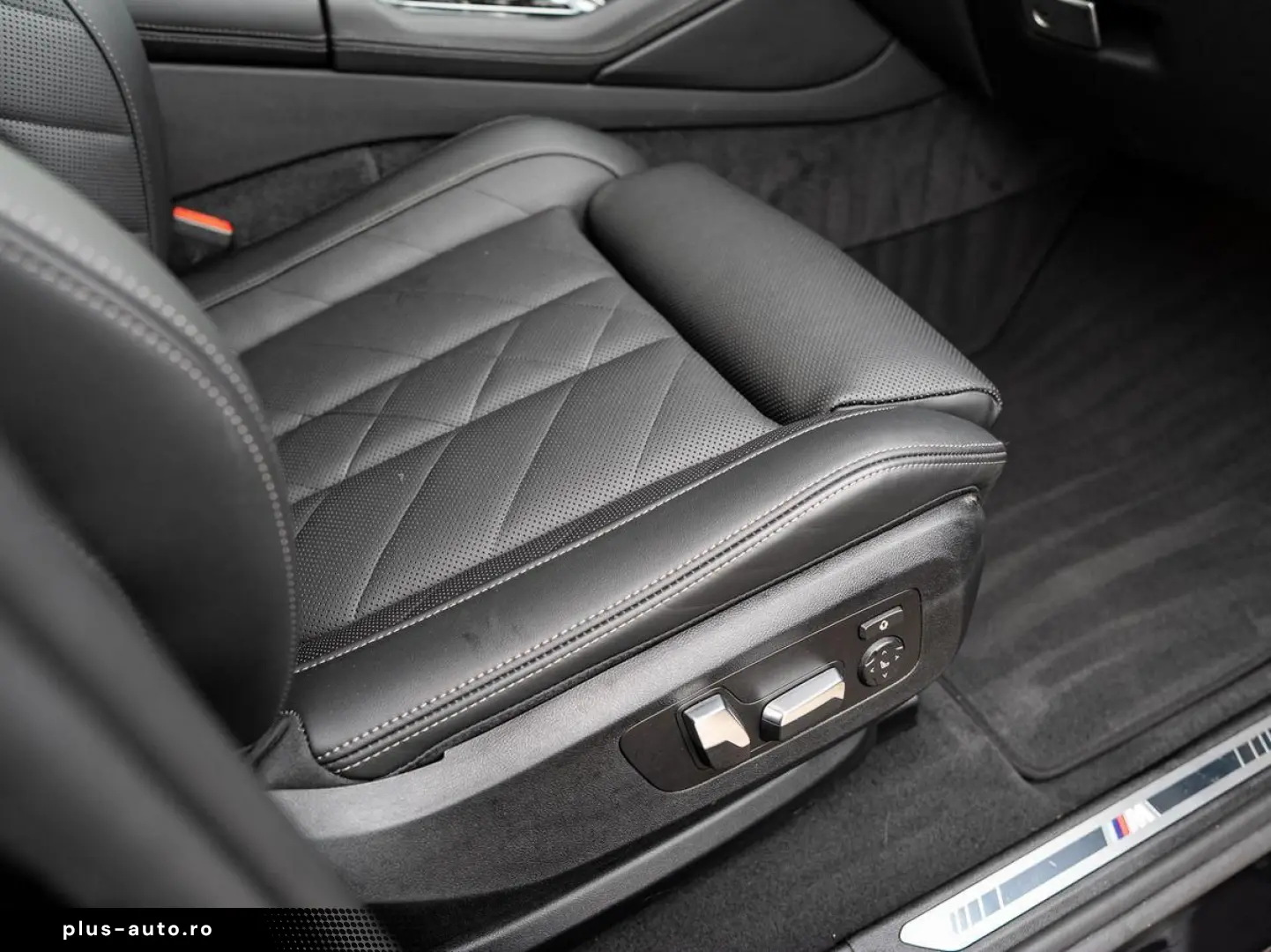 BMW X6 xDrive30d M-SportPRO 22 PANO AdLED KoZg Iconi