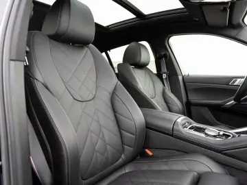 BMW X6 xDrive30d M-SportPRO 22 PANO AdLED KoZg Iconi