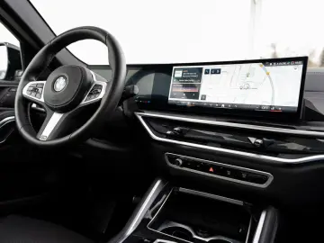 BMW X6 xDrive30d M-SportPRO 22 PANO AdLED KoZg Iconi
