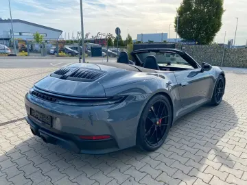 Porsche 911 Carrera 4 GTS Cabrio BOSE Lifting