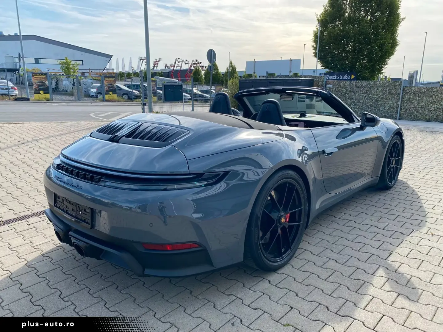 Porsche 911 Carrera 4 GTS Cabrio BOSE Lifting