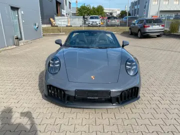 Porsche 911 Carrera 4 GTS Cabrio BOSE Lifting